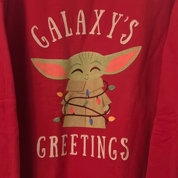 Baby Yoda holiday sweatshirt - Picture 2 of 6